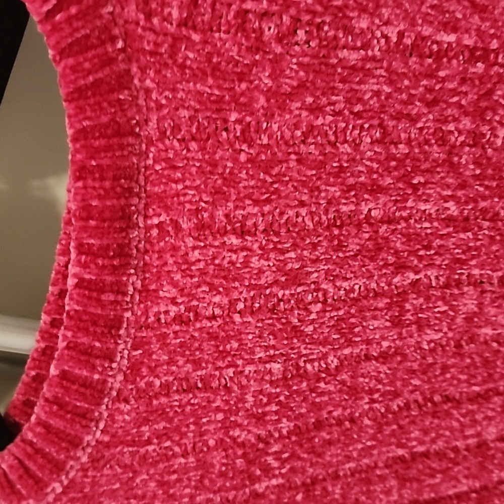 Sweater - Picture 2 of 4